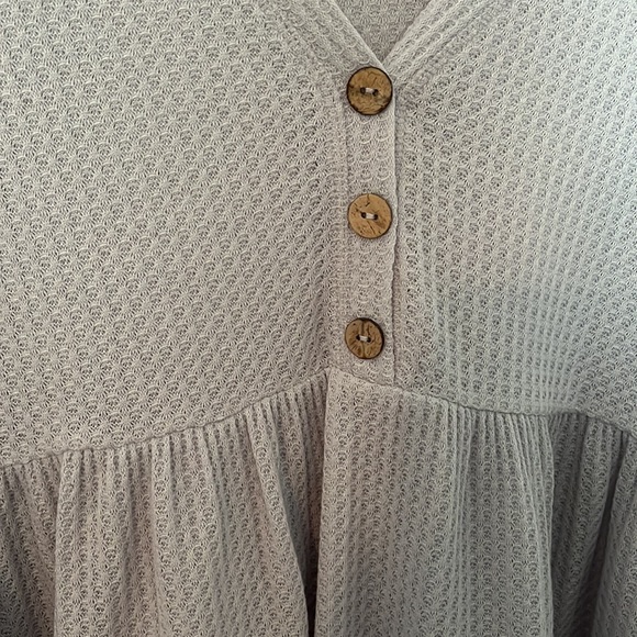 Gray Sweater - Picture 2 of 4